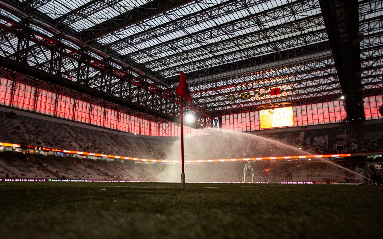 Ligga Arena, estádio do Athletico-PR (Foto: Luis Garcia/AGIF)