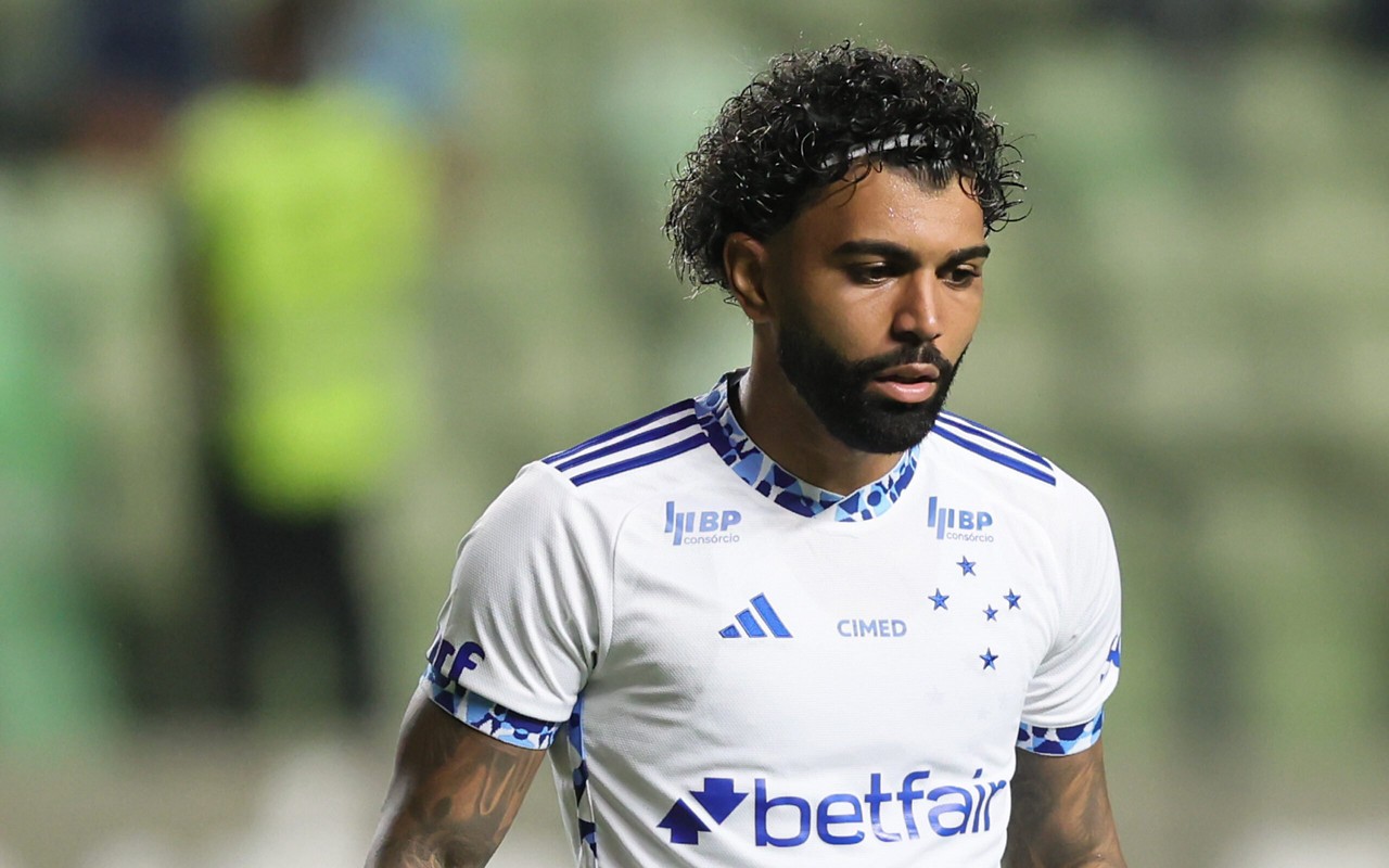 Gabigol marcou três na vitória do Cruzeiro sobre o Itabirito (Foto: Gilson Lobo/AGIF)