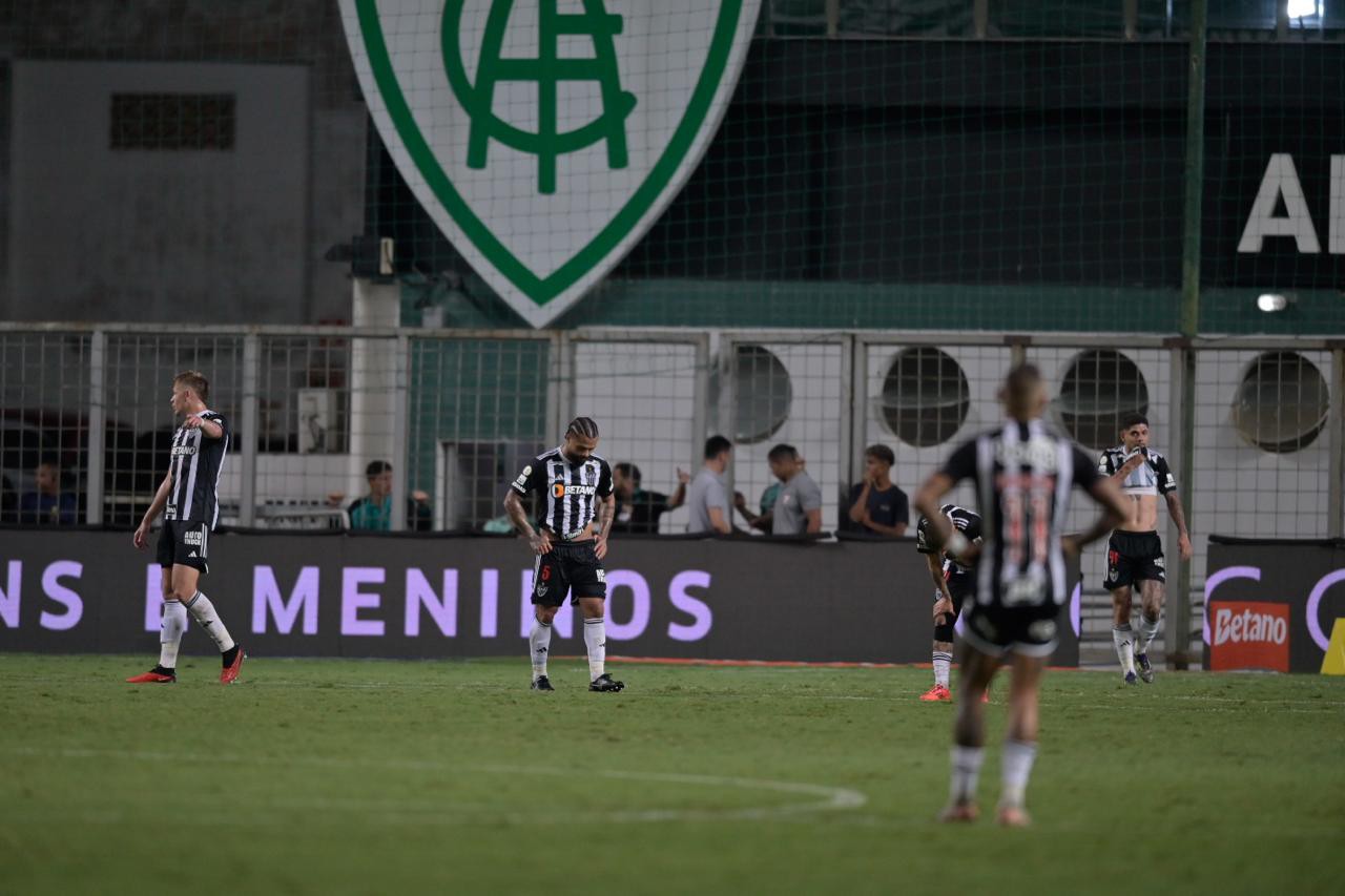 Atlético foi derrotado por 3 a 2 em última partida antes da final da Libertadores