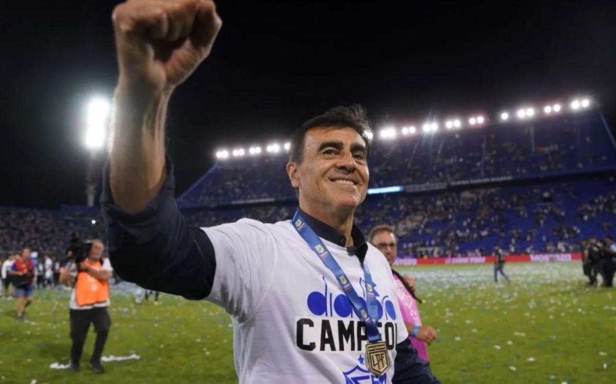 Ex-treinador do Vélez Sarsfield tem negociações avançadas com o Grêmio