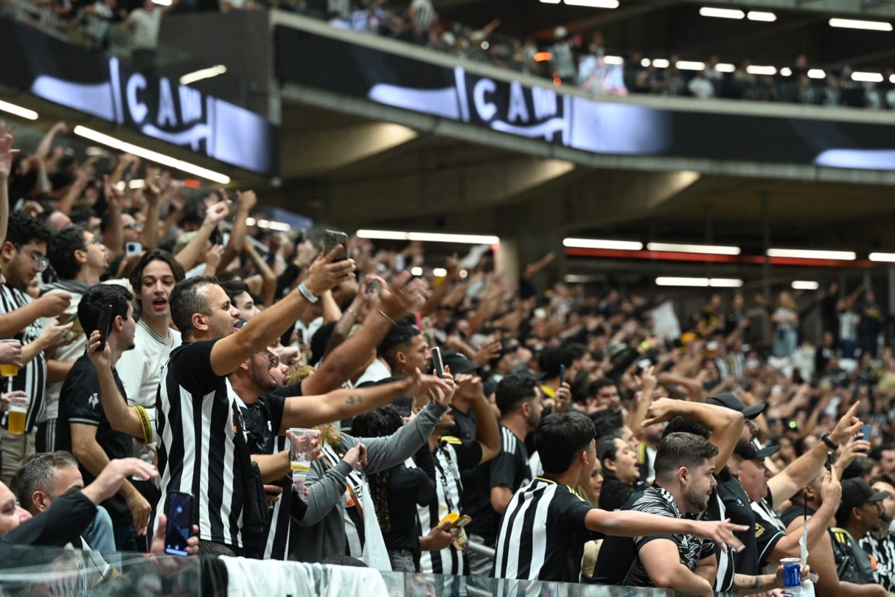 Mais de 38 mil torcedores estiveram presentes na Arena MRV