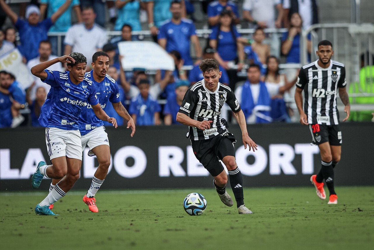 Jogo entre Atlético e Cruzeiro terminou empatado, mas foi bastante movimentado