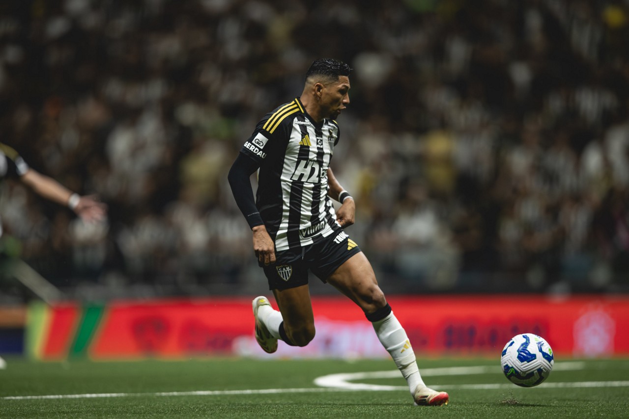 Rony em ação no clássico