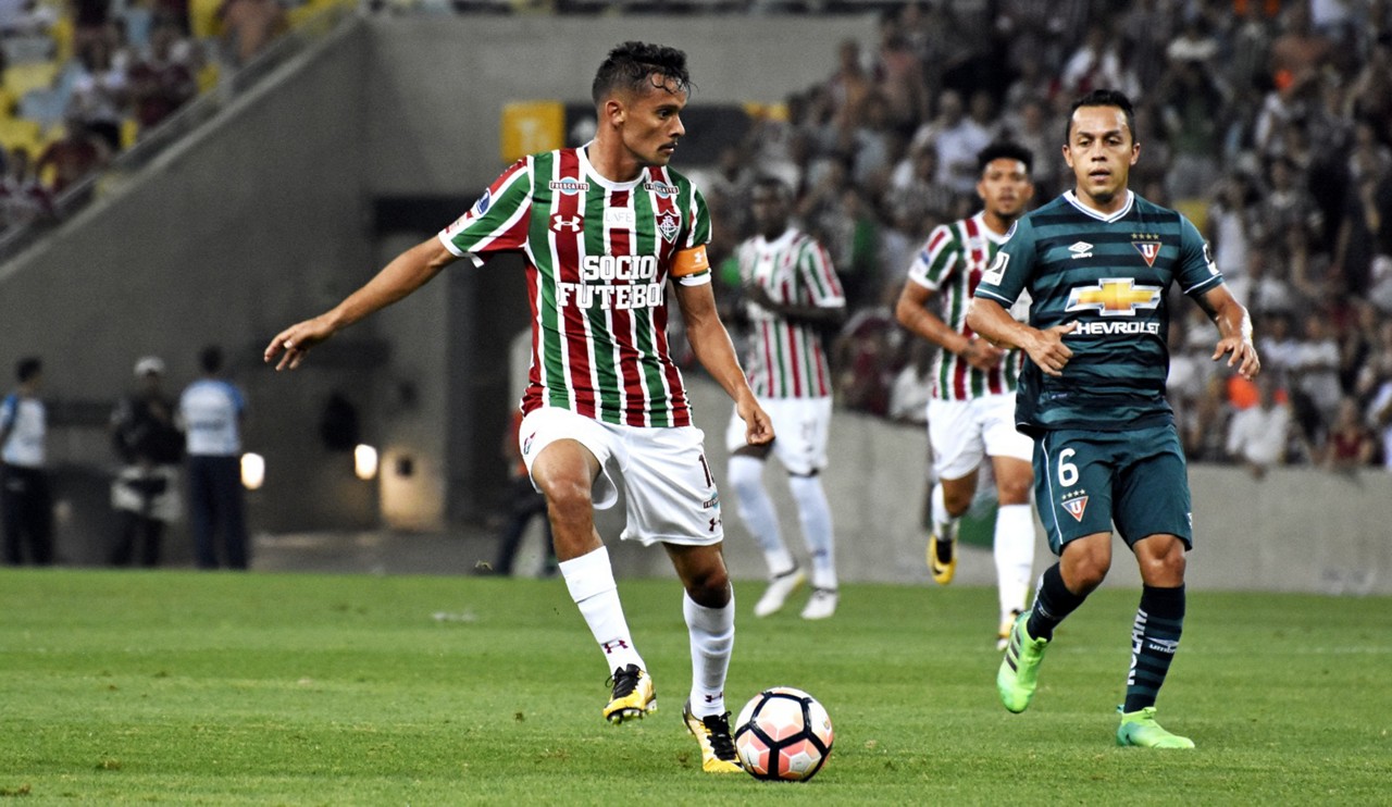 Gustavo Scarpa atuando pelo Fluminense em 2017
