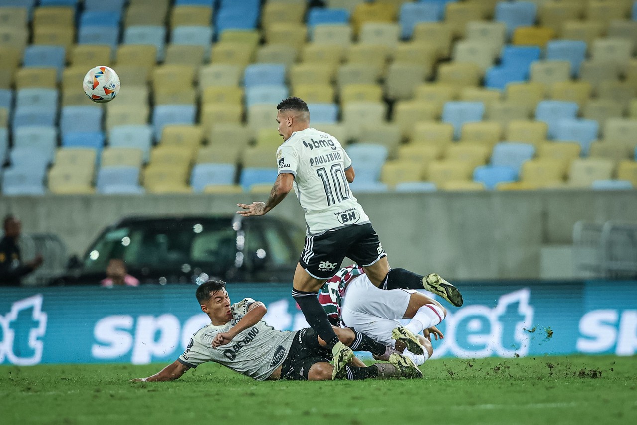 Partida de ida foi realizada no Maracanã e terminou com a vitória do Fluminense por 1 a 0