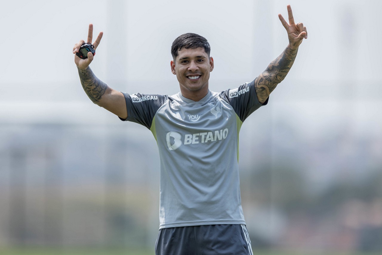 Zaracho pode retornar aos jogos do Atlético em breve