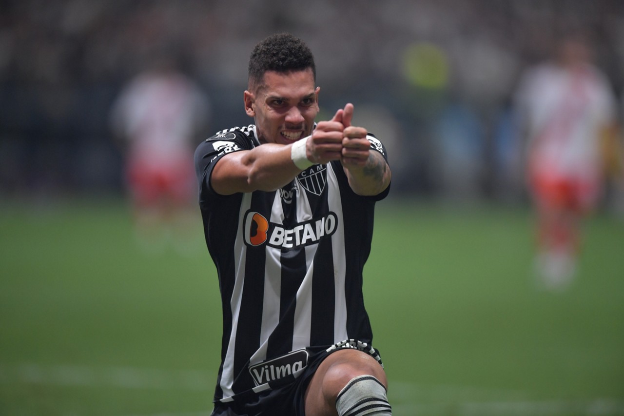 Paulinho se despediu do Atlético pelas redes sociais