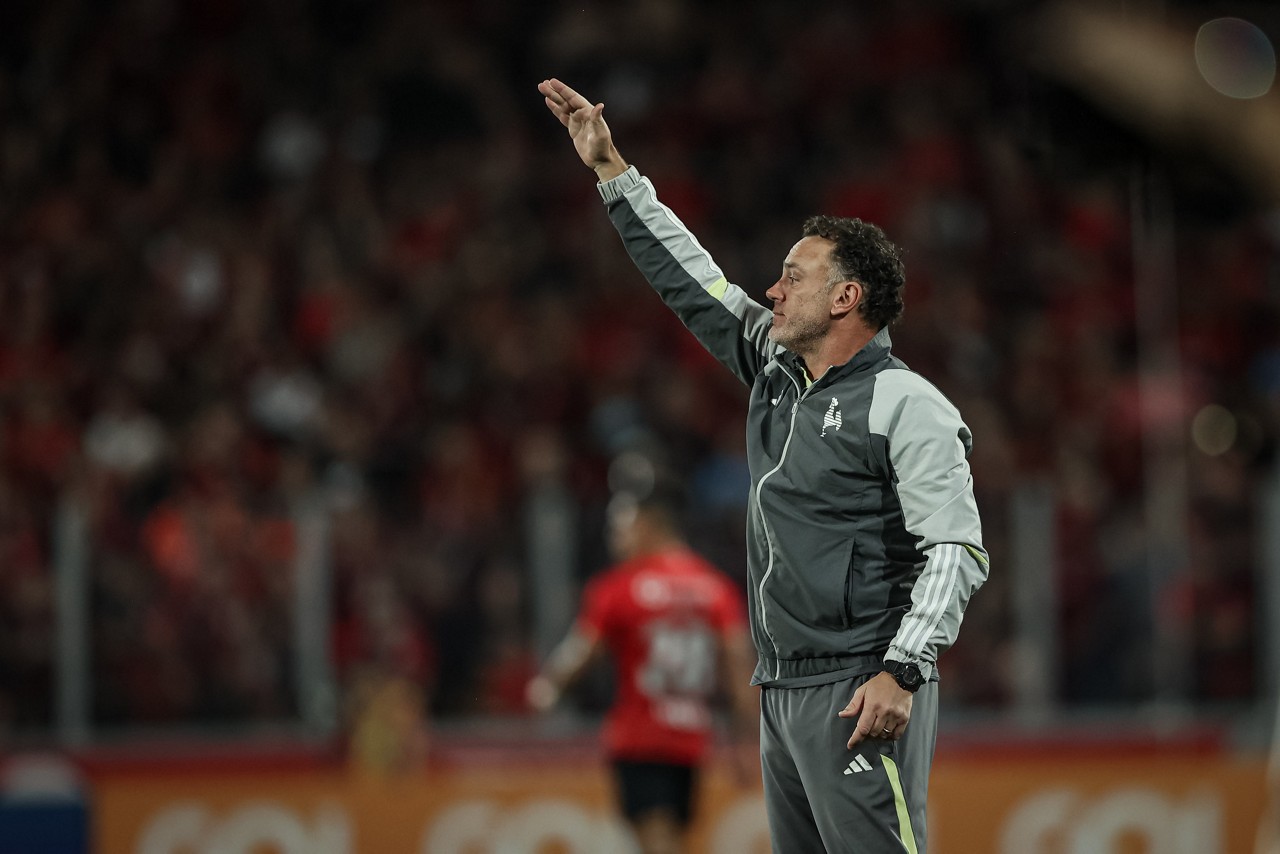 Atlético foi derrotado por 1 a 0 pelo Athletico-PR na Ligga Arena