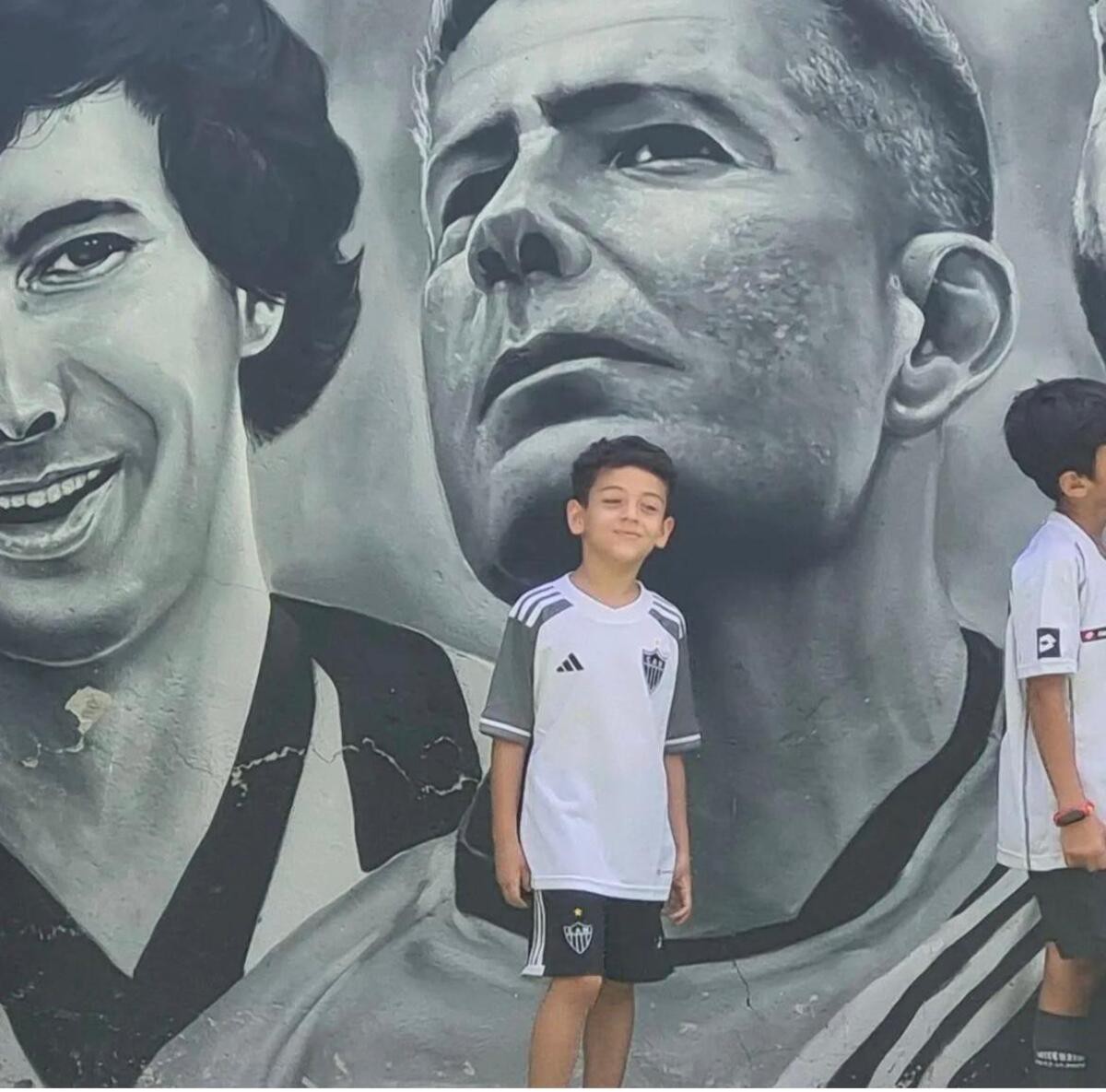 Nome do pequeno Victor é inspirado no histórico goleiro do Atlético