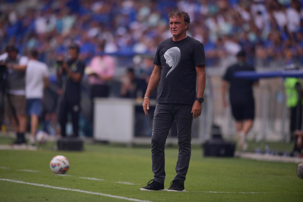 Técnico venceu seu primeiro clássico oficial desde o retorno ao Atlético