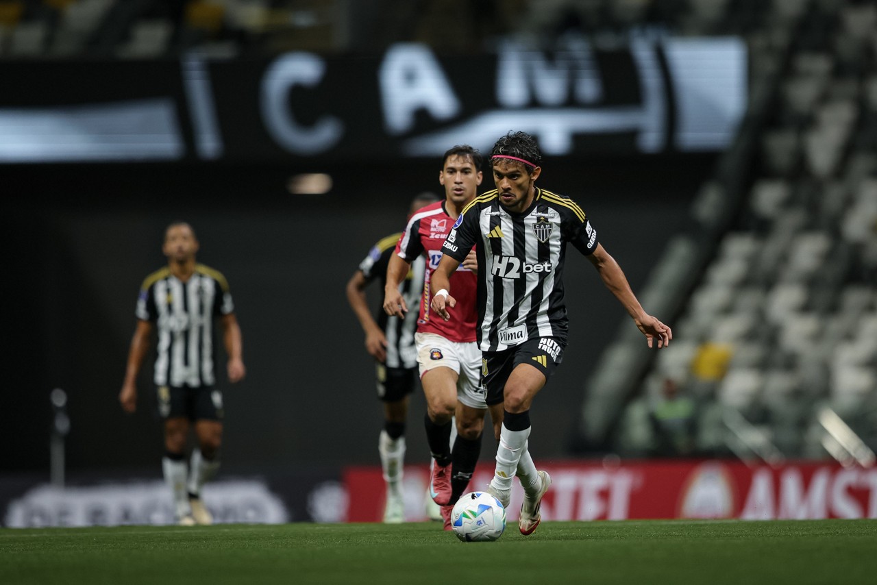 Scarpa disputou 12 jogos pelo Atlético no Brasileirão