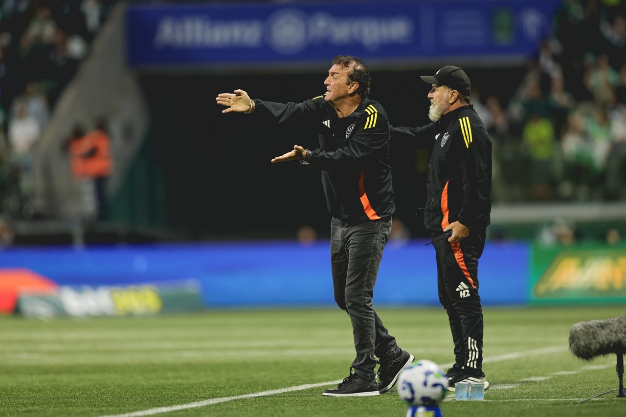 Técnico do Atlético lamentou performance da equipe no primeiro tempo