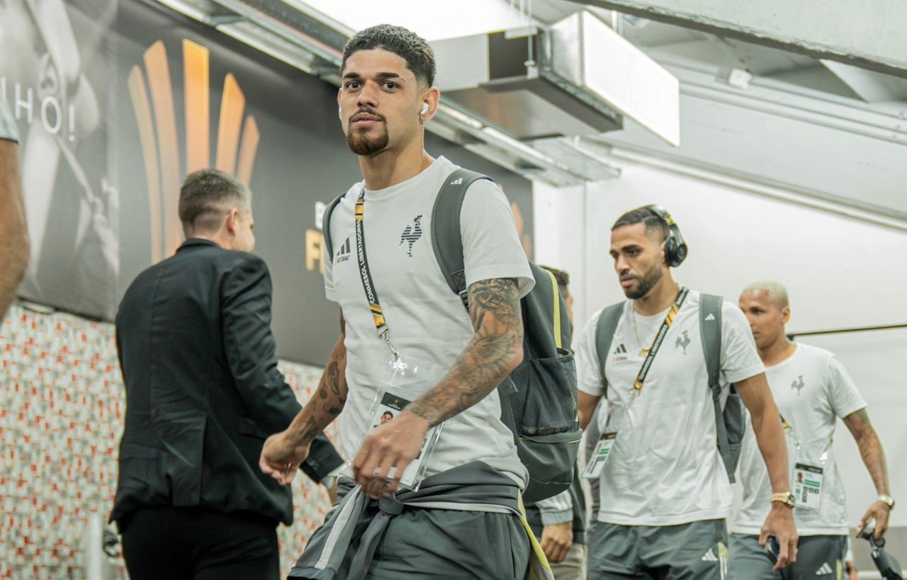 Delegação do Atlético já chegou ao estádio da final da Libertadores