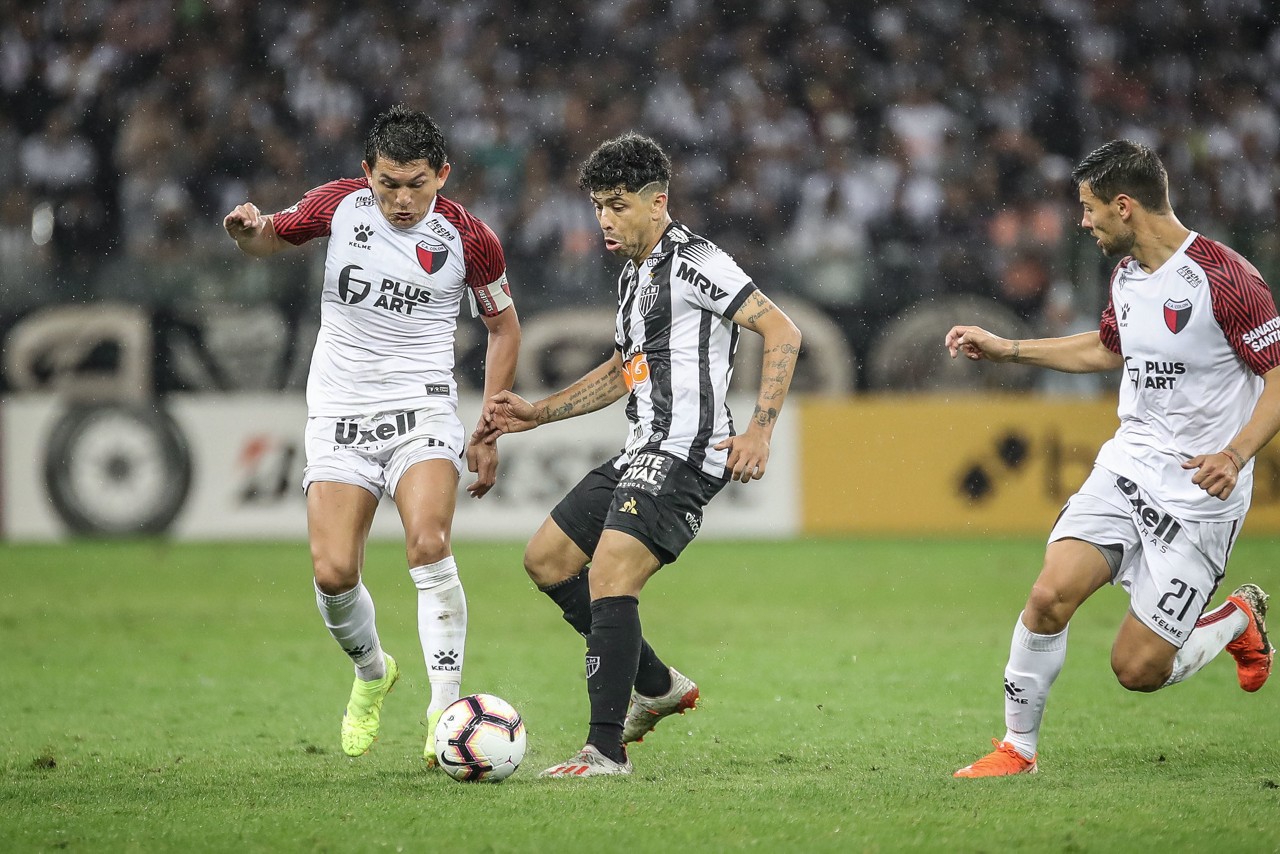 A melhor participação do Atlético na Sul-Americana foi em 2019, quando a equipe chegou à semifinal