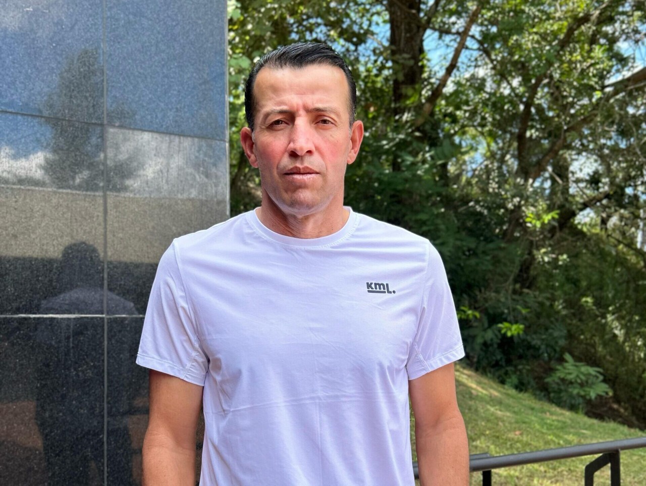 Elvis Martinez passou 10 dias na Cidade do Galo