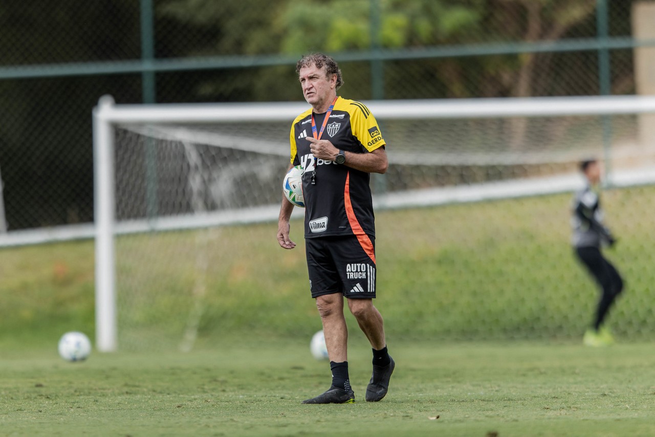 Cuca pode repetir time do Atlético