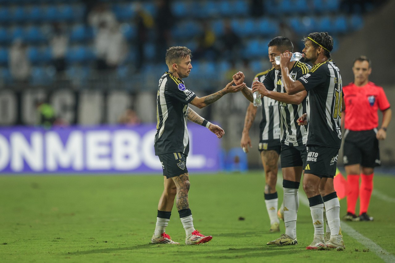 Galo não empolgou nos jogos longe de seus domínios