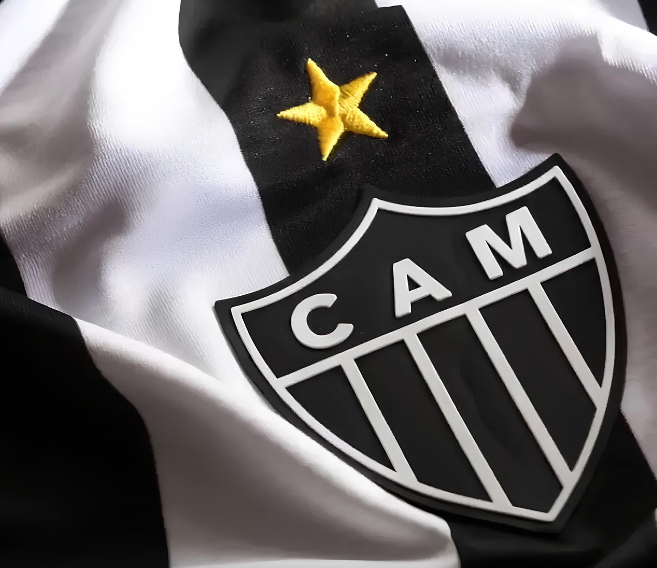 Nova marca estampará o espaço mais nobre da camisa, os materiais de treino e também o uniforme do time feminino atleticano