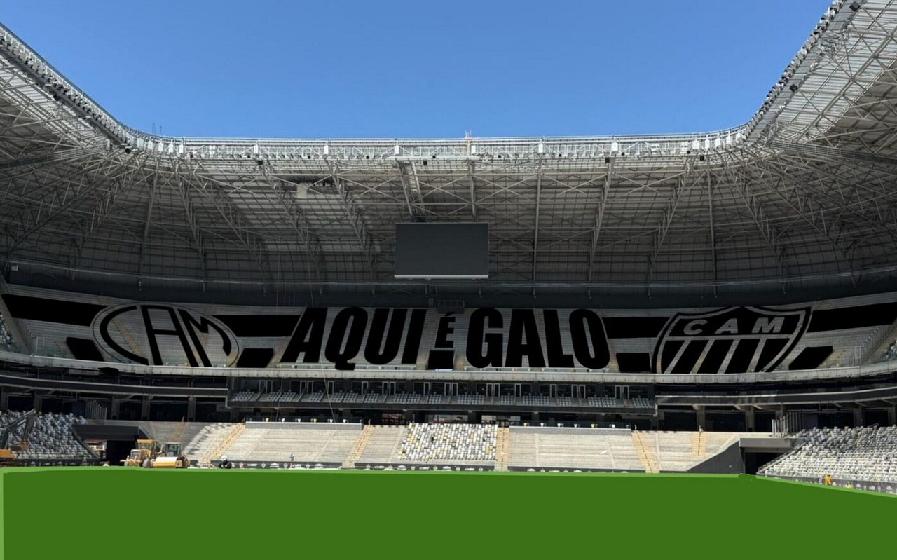 Opção com a arte da frase "Aqui é Galo" será pintada no setor Inter Sul da Arena MRV
