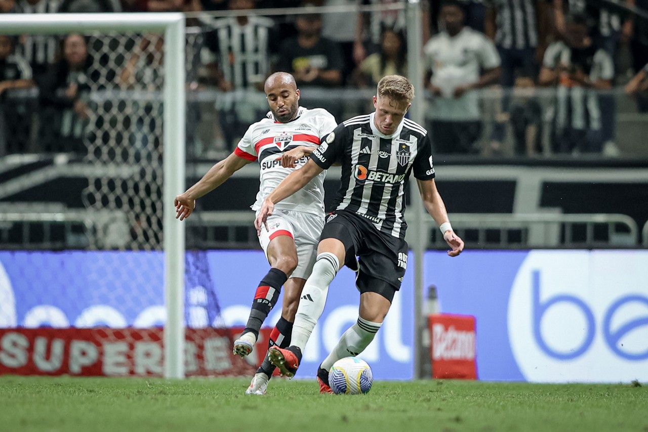 Atlético e São Paulo se enfrentam pela Copa do Brasil