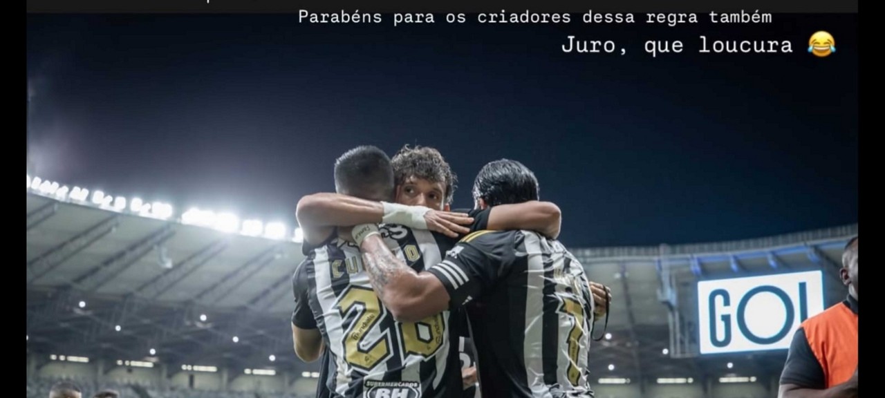 Jogador comemorou classificação do Atlético, mas detonou regulamento e ainda cutuou o arquirrival