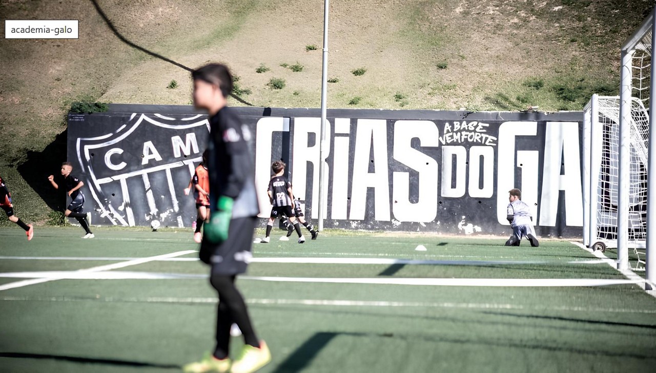Sub-12 do Atlético fará amistoso com garotos de projeto docial do bairro Santa Lúcia