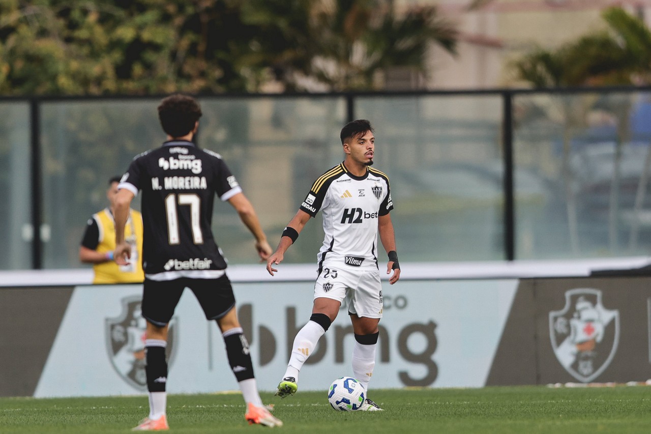 Gabriel Menino marcou o gol do Atlético nos primeiros segundos de jogos