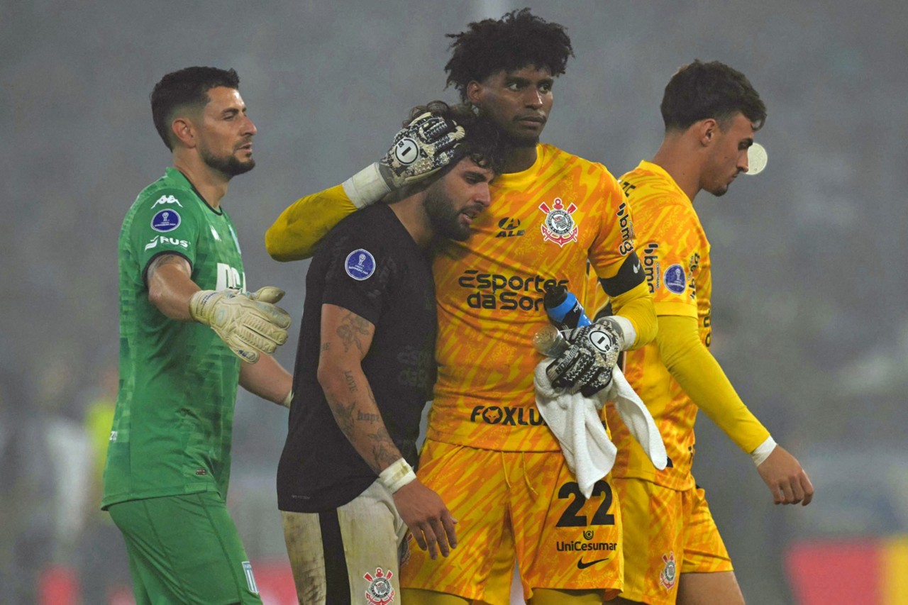 Com a derrota para o Racing, Corinthians foi eliminado da Sul-Americana
