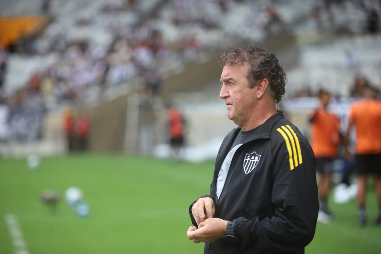 Treinador atleticano viu o goleiro do São Paulo ser o destaque da partida
