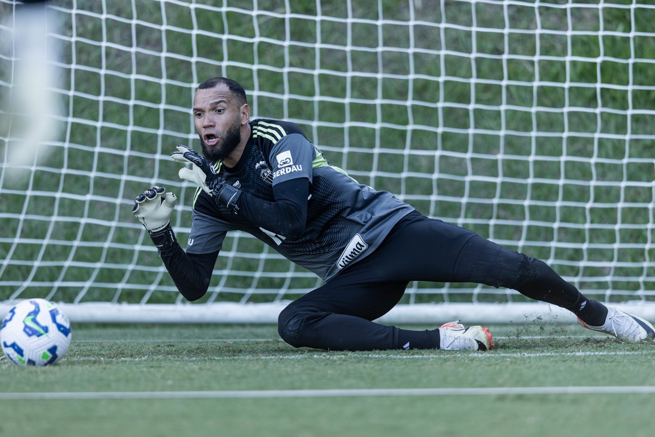 Everson vive grande fase no Atlético
