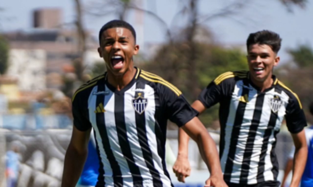 Meninos do Galo venceram o grande rival na casa do adversário neste sábado (16/8)