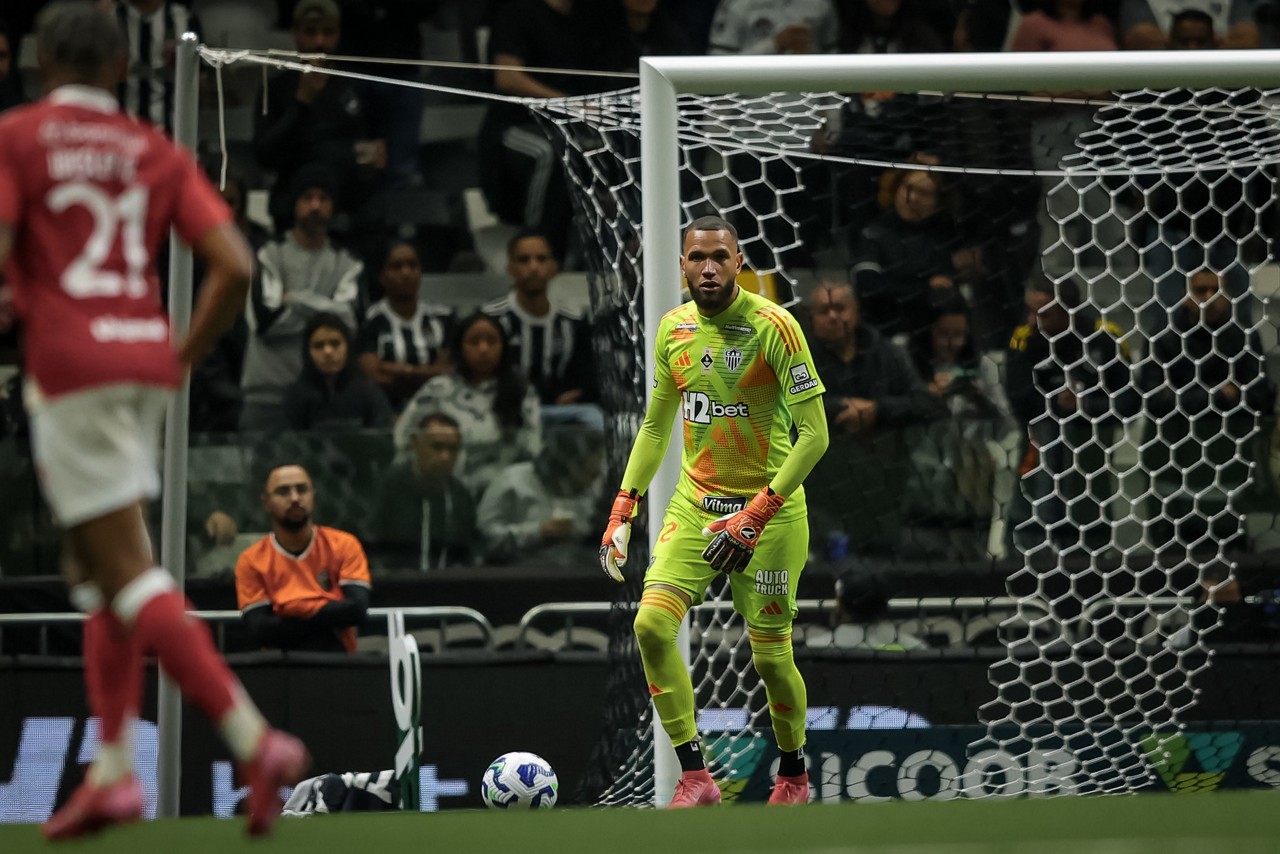 Everson não joga a próxima partida do Campeonato Brasileiro