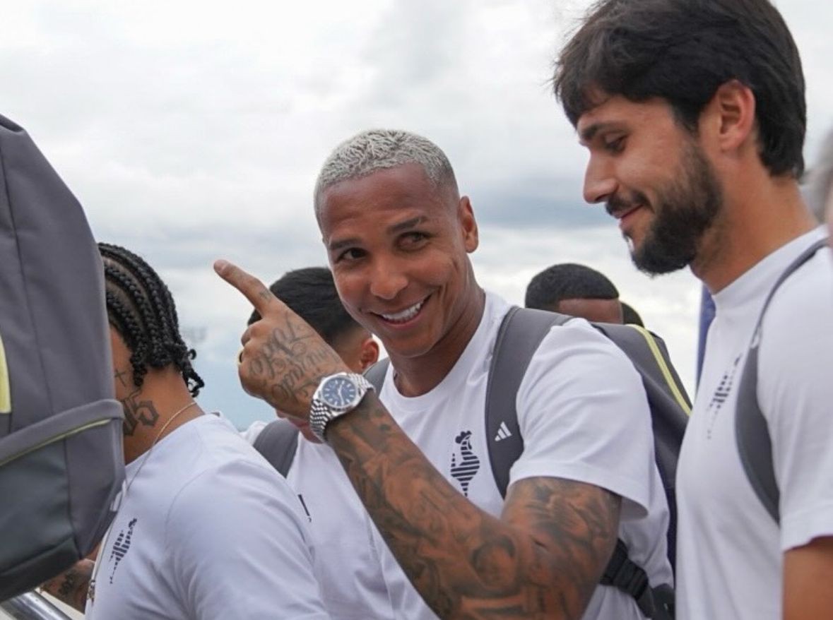 Deyverson deixou no passado provocação feita por Júnior Santos