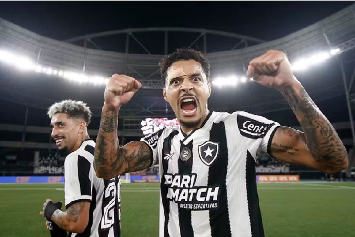 Volante foi um dos destaques do Botafogo na temporada passada