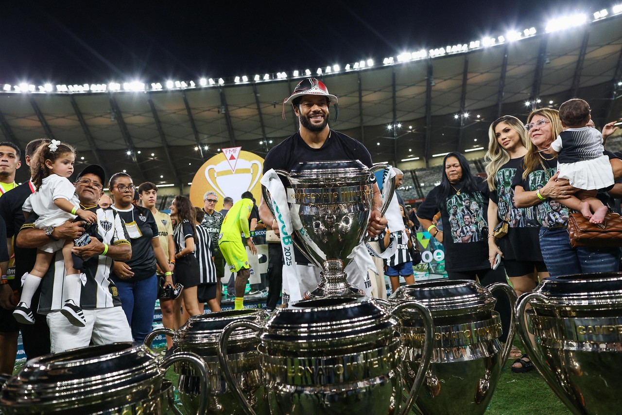 Camisa 7 chegou à quarta edição seguida como goleador máximo