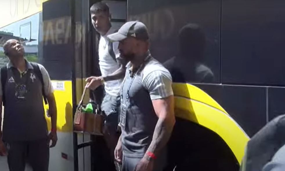 Jogadores do Atlético já estão no Maracanã