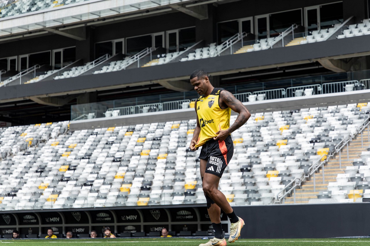 Júnior Santos ainda não fez gol com a camisa do Galo