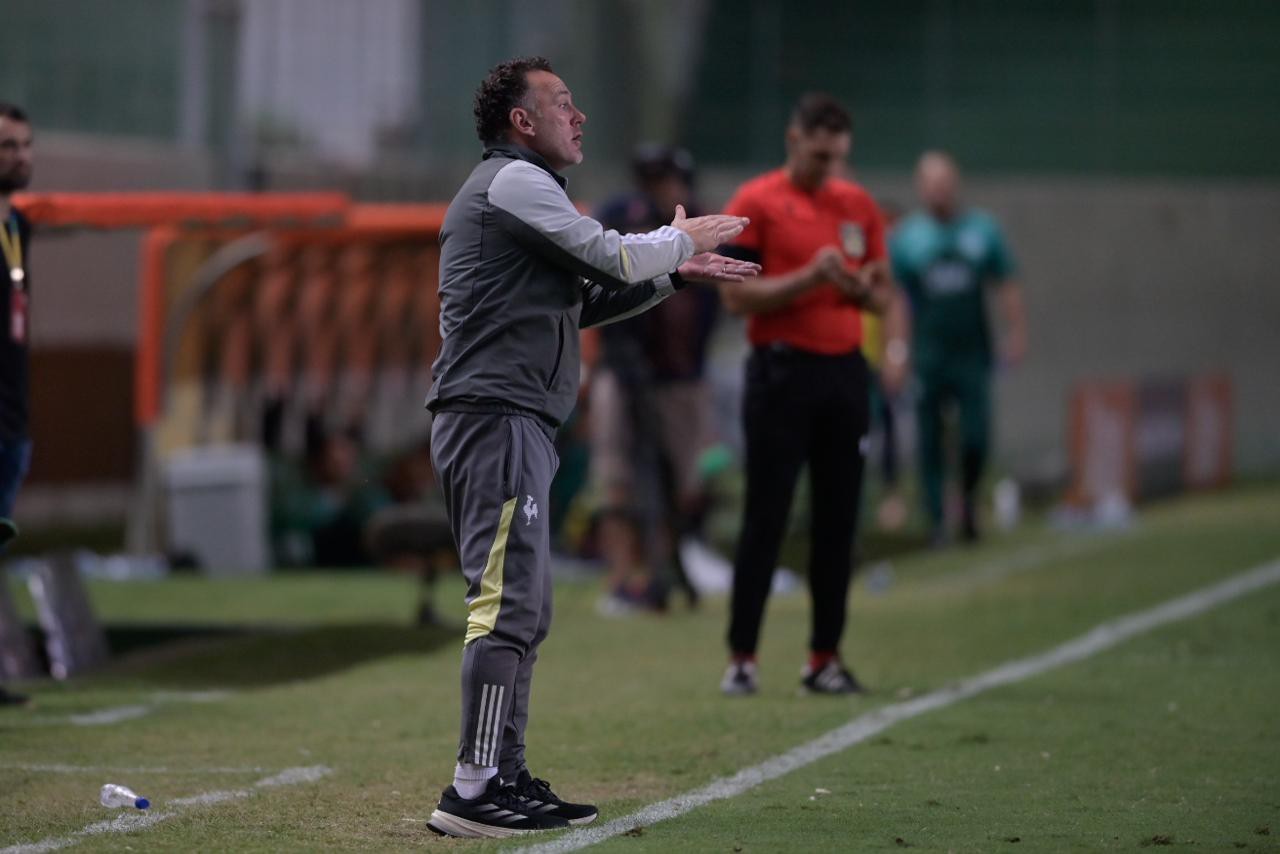 Técnico confia em recuperação do Atlético para final da Libertadores