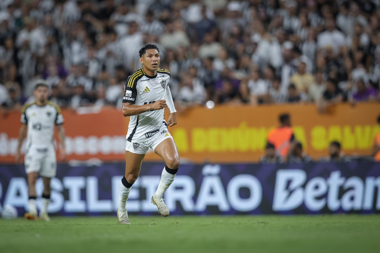 Rony em ação pelo Galo contra o Ceará