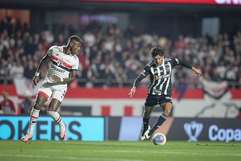 Atlético e São Paulo voltam a se enfrentar pelo jogo de volta da Copa do Brasil