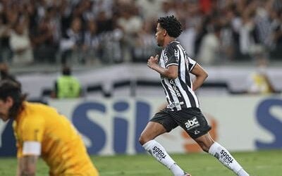 Diego Costa, Keno e Hulk balançaram as redes no Mineirão lotado; vitória sobre o Corinthians consolidou o Atlético-MG na liderança e aproximou o time do título brasileiro de 2021. (Foto: Pedro Souza/Atlético-MG)