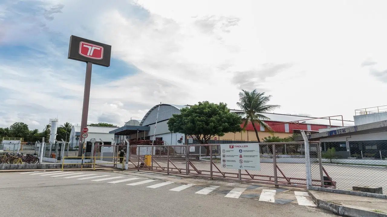 Antiga fábrica da Troller será reativada para produção de modelos híbridos e elétricos de outras marcas