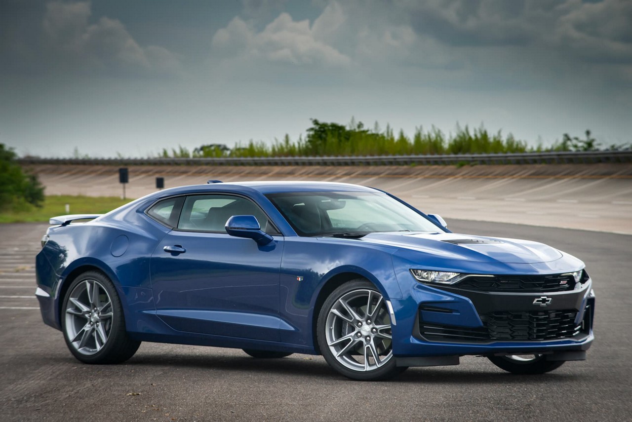 Chevrolet Camaro saiu de linha em 2023 ao perder espaço para veículos eletrificados