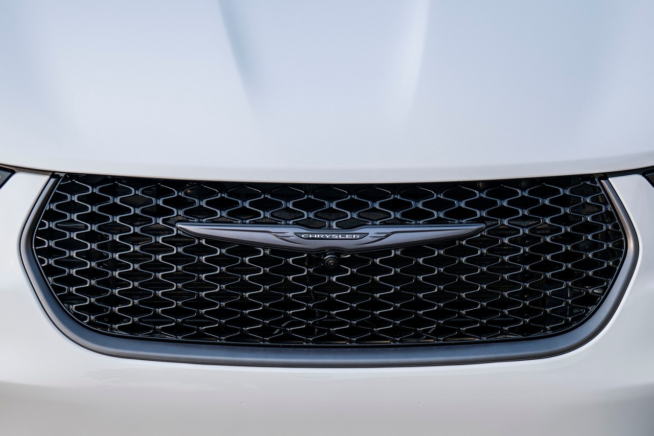 Chrysler tem planos de renascer no mercado com novos modelos elétricos