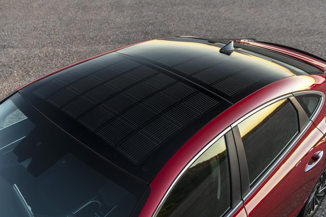 Híbrido, Hyundai Sonata 2020, vendido nos EUA, tinha teto com energia solar como opcional