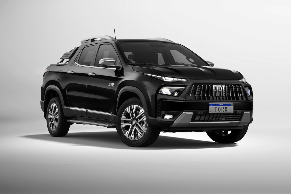 Fiat Toro 2026 ganhou nova frente e desenho nas lanternas traseiras