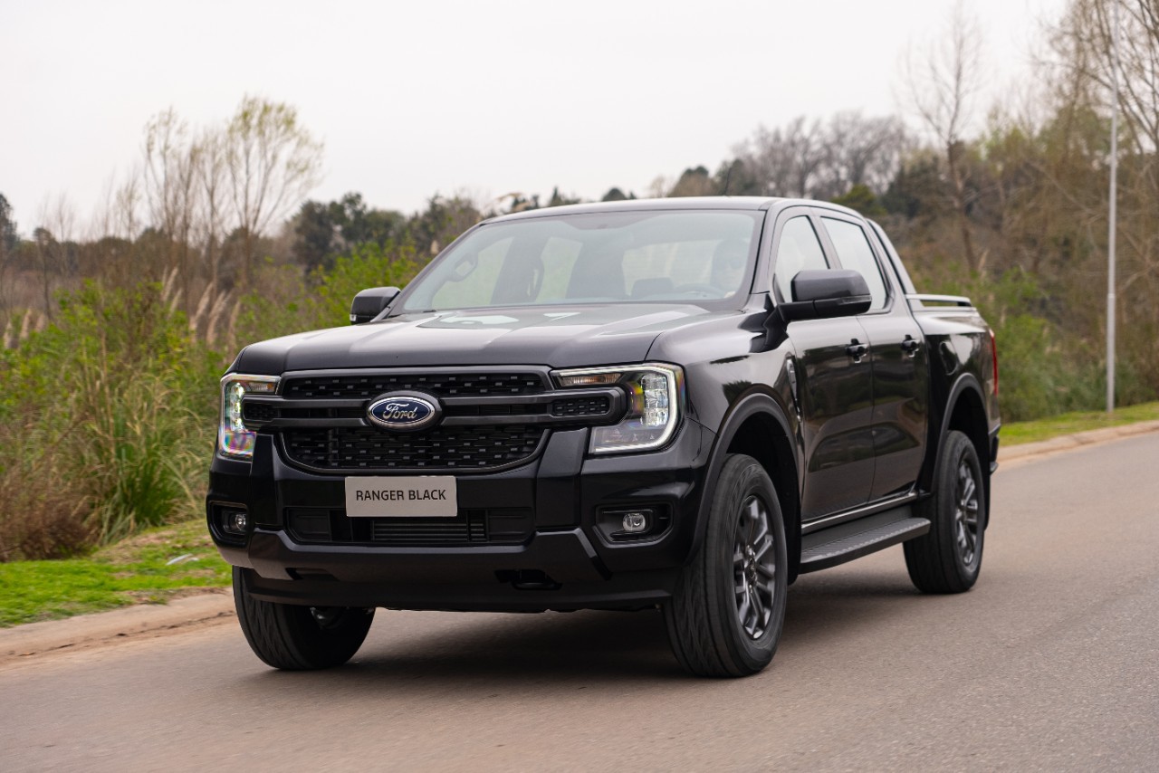 Nova Ford Ranger Black também deve ser lançada no Brasil até o fim de 2024