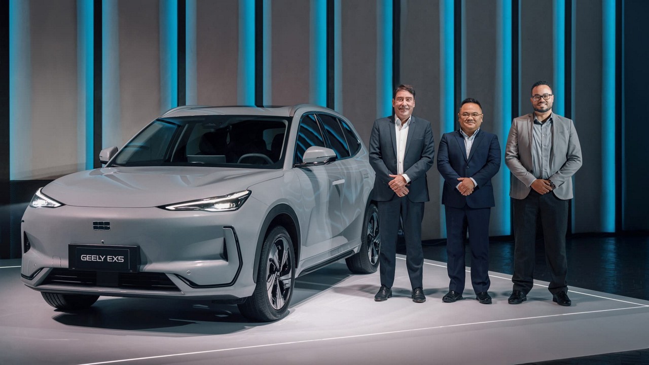 Geely EX5 será o primeiro modelo da marca chinesa vendido no Brasil, a partir de julho