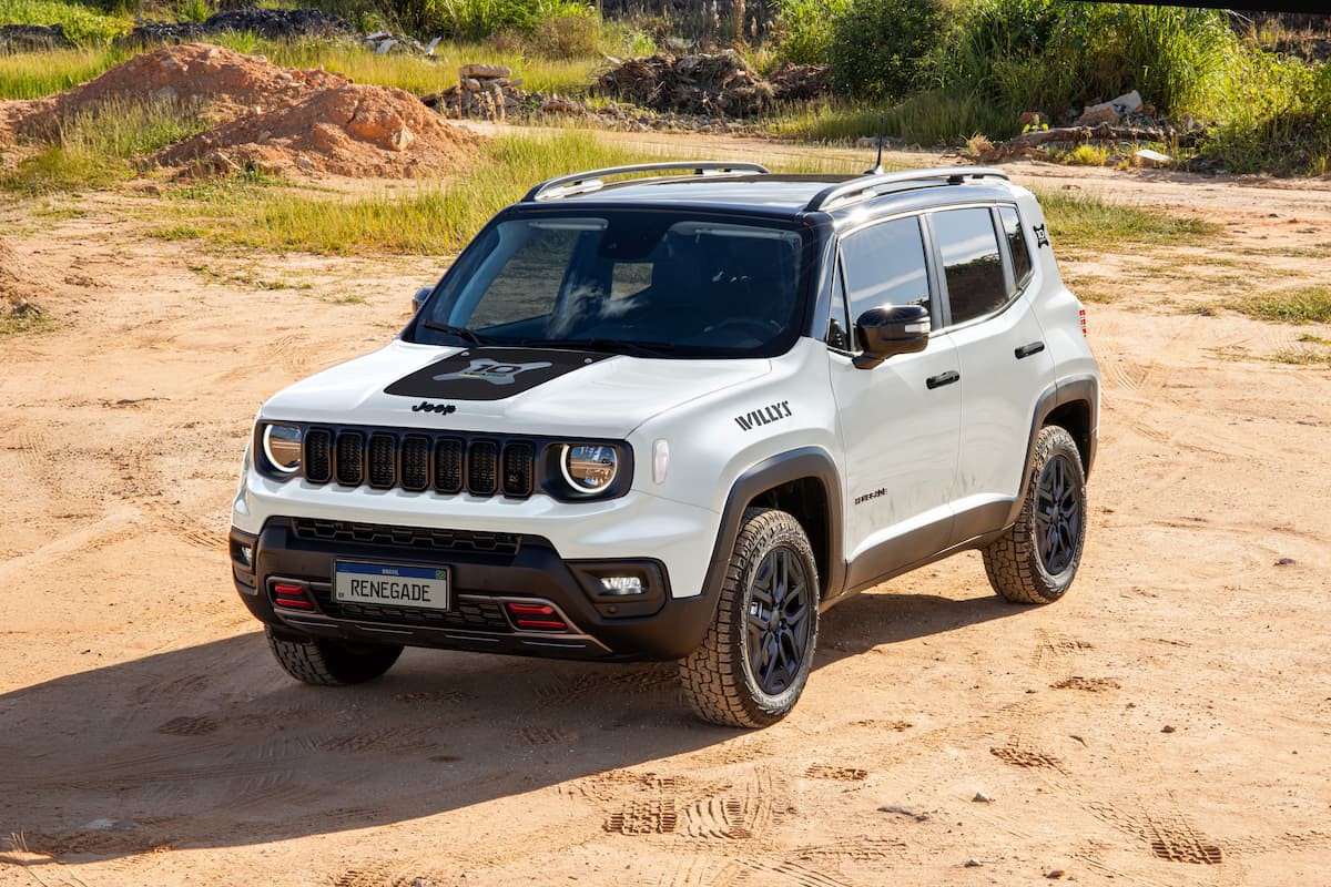 Jeep Renegade Série Especial 10 Anos tem detalhes exclusivos 