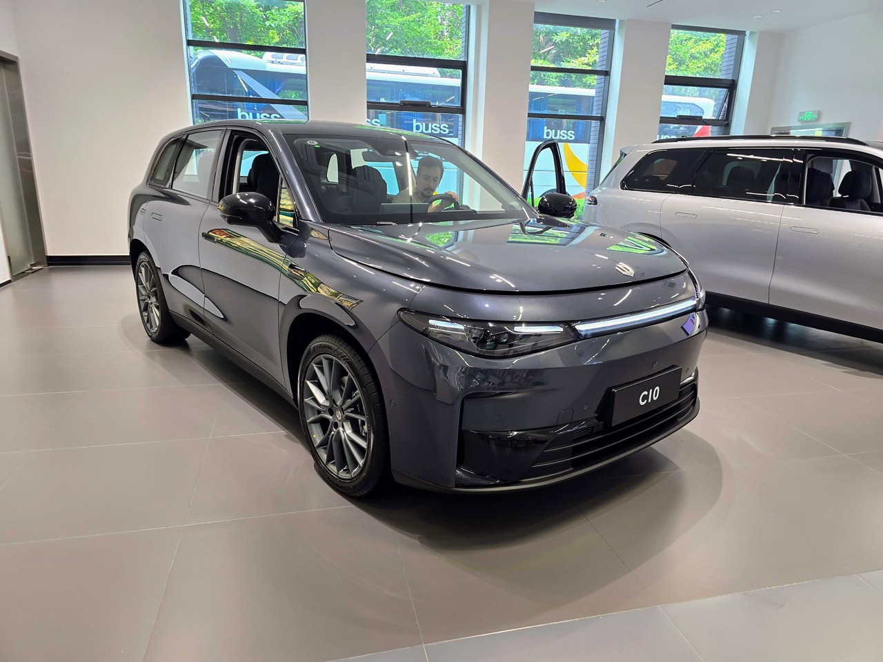 SUV híbrido, Leapmotor C10 REEV será lançado no Brasil com tecnologia inédita